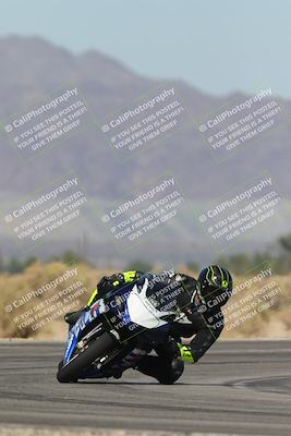 media/Oct-13-2025-Moto Forza (Mon) [[a66d839500]]/2-A Group/Session 3 (Turn 16)/